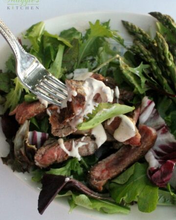 Steak Salad with Low Calorie Blue Cheese Dressing - by Mama Maggie's Kitchen