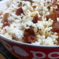 Bacon Popcorn - sweet and spice and everything nice. This recipe is a keeper for any foodie or bacon lover. Enjoy! - by Mama Maggie's Kitchen