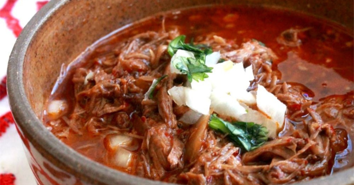 Slow Cooker: Birria de res, or Mexican Beef Stew + VIDEO