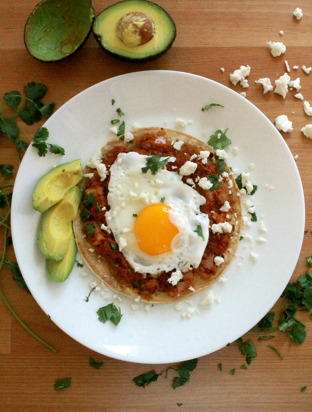 Chorizo and Egg Tostada is delicious and flavorful breakfast option. This yummy Mexican food classic is the best way to start your day. By Mama Maggie’s Kitchen 
