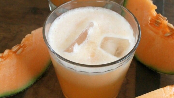 Cantaloupe Agua Fresca, or Agua de Melon, is made with ripe, juicy fruit. Refreshing and sweet and perfect for warm weather months. Enjoy! By Mama Maggie’s Kitchen