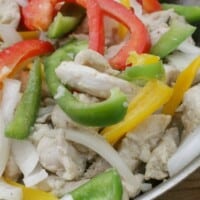 These Chicken Fajitas are a Tex-Mex classic. Flavorful and delicious. It’s no wonder why we adopted them south of the border. By Mama Maggie’s Kitchen