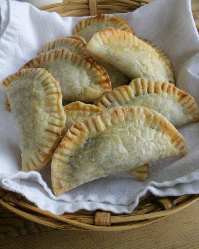 Pumpkin Empanadas make yummy, Mexican treats for the holidays or delicious dessert. by Mama Maggie's Kitchen