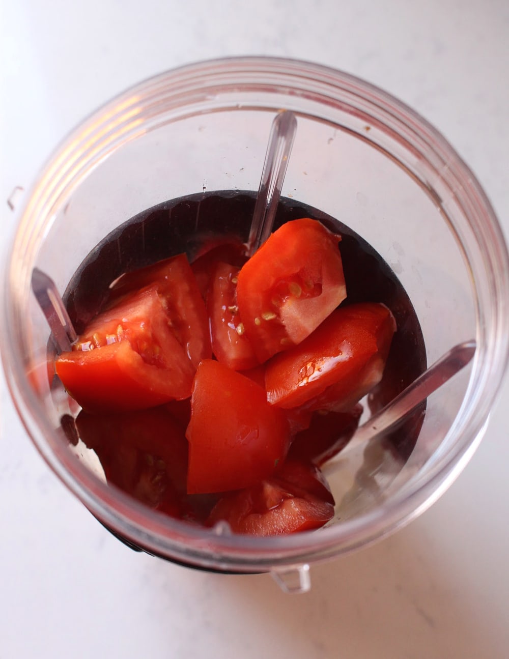 Tomatoes in a blender. 