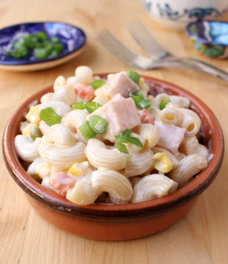 Ensalada de Coditos + VIDEO | Mamá Maggie's Kitchen